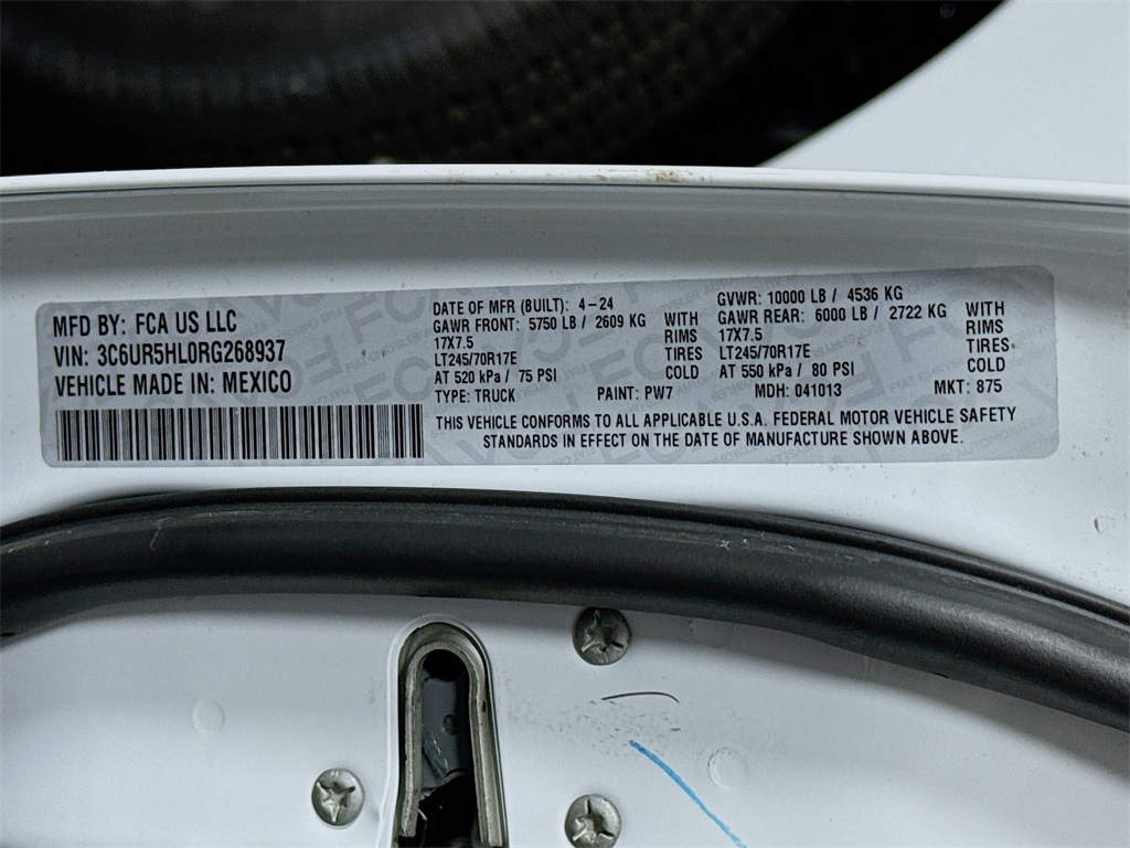 Vehicle image 32 of 32