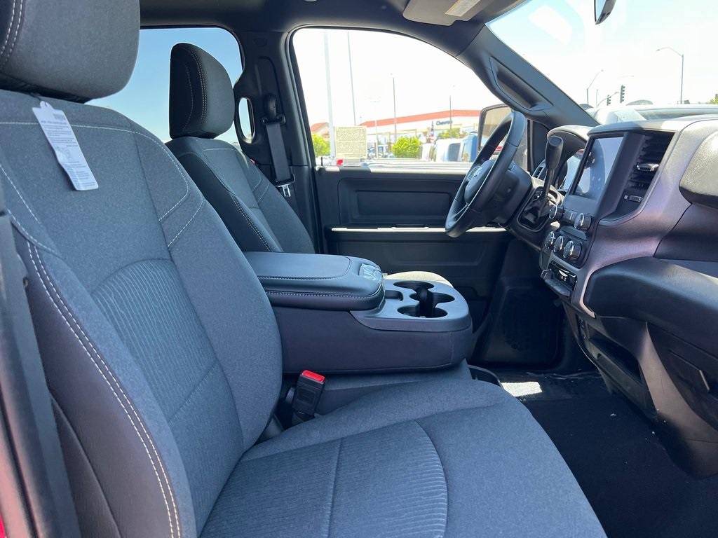 Vehicle image 12 of 24