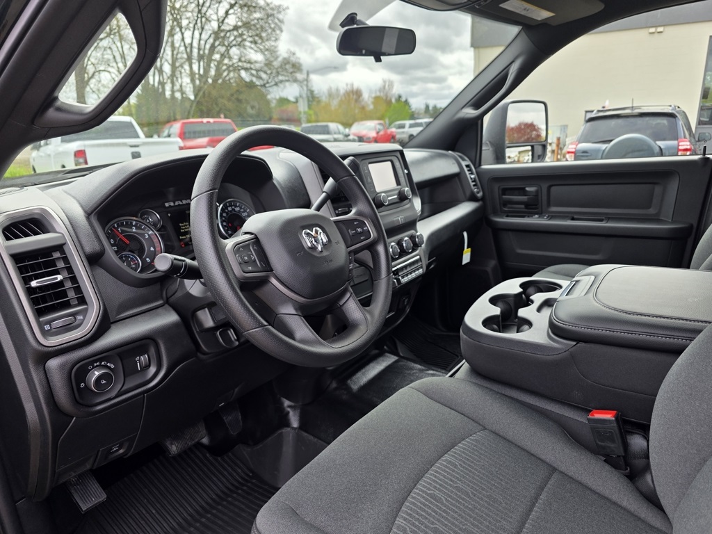 Vehicle image 16 of 35