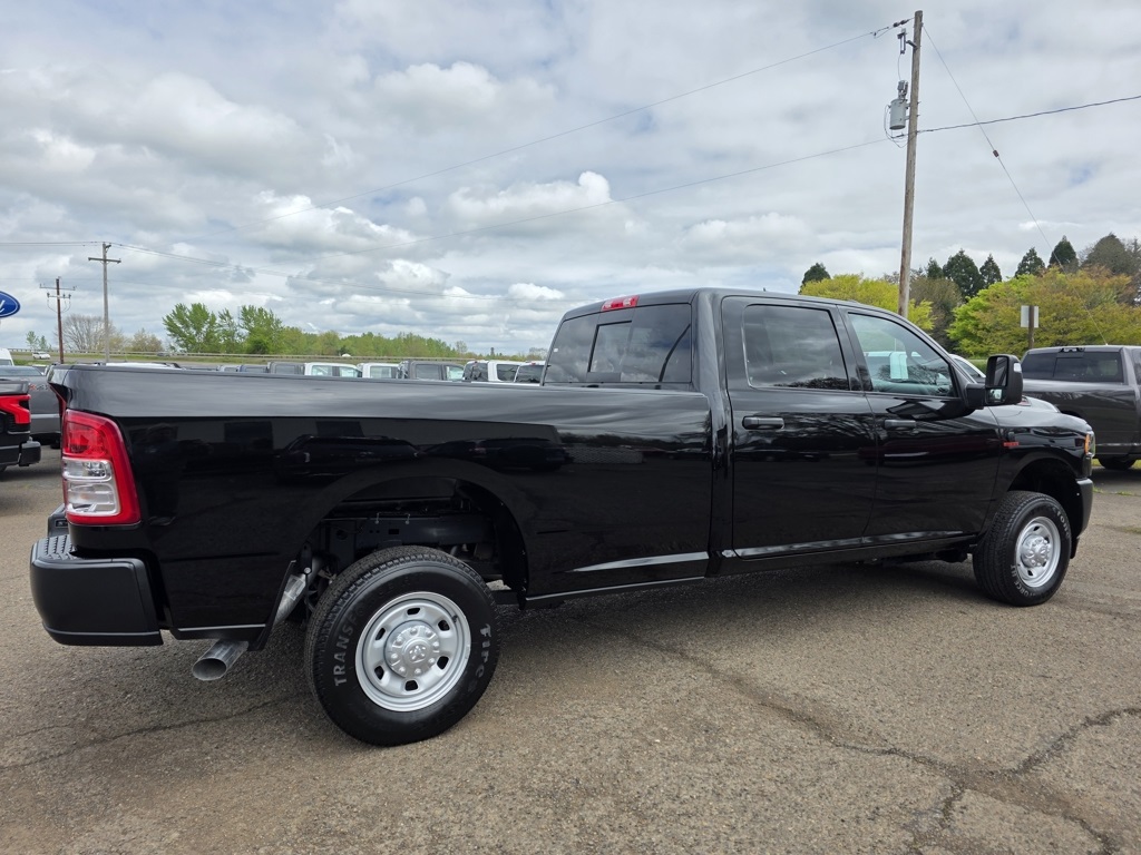 Vehicle image 7 of 35