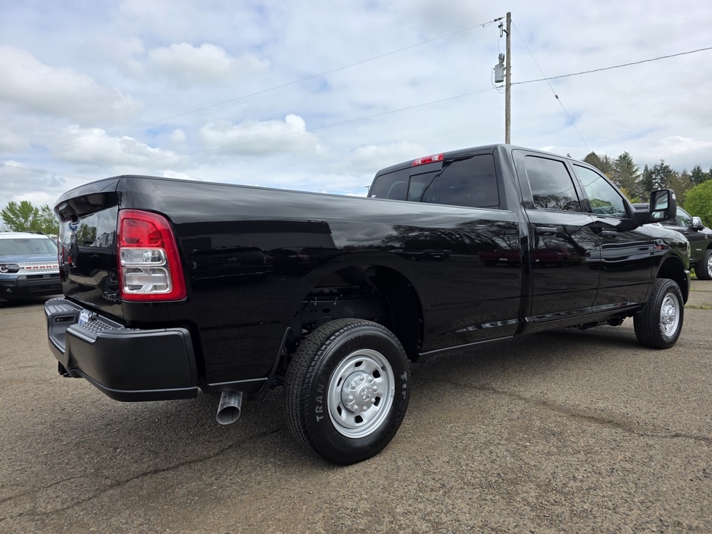 Vehicle image 8 of 35
