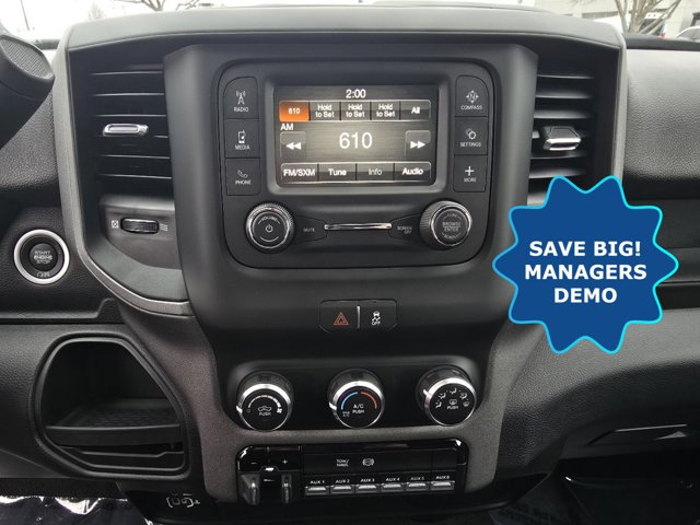 Vehicle image 28 of 31