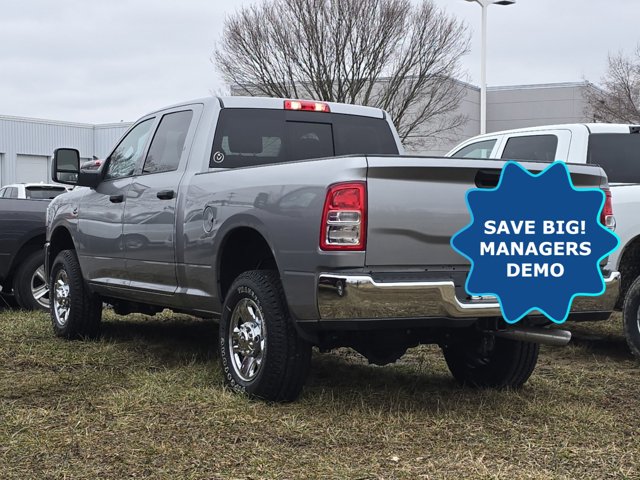Vehicle image 7 of 31