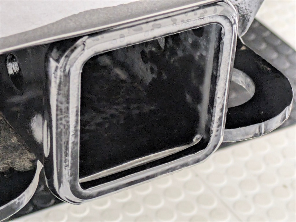 Vehicle image 9 of 40