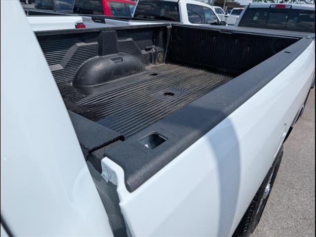 2024 Ram 3500 Big Horn Image 5 of 24