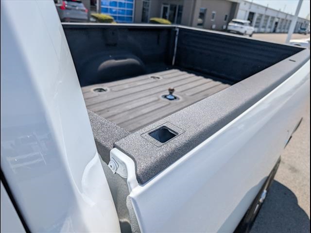 2024 Ram 3500 Big Horn Image 6 of 25