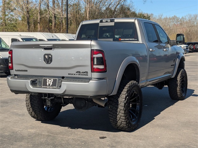 Vehicle image 5 of 43