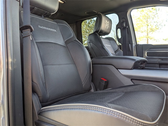 Vehicle image 12 of 43