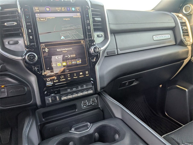 Vehicle image 23 of 43