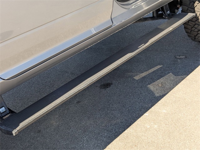 Vehicle image 32 of 43