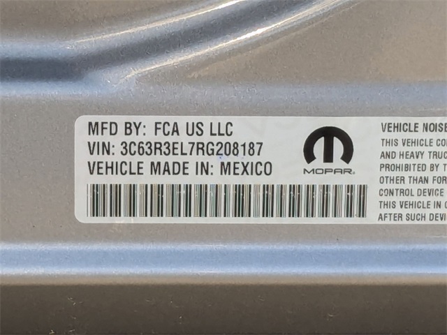 Vehicle image 28 of 43