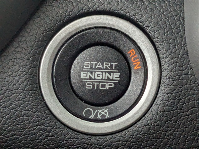 Vehicle image 38 of 43