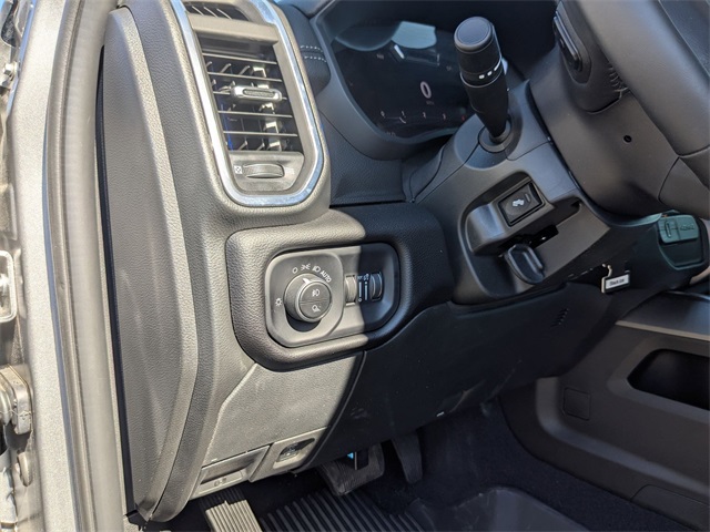 Vehicle image 43 of 43