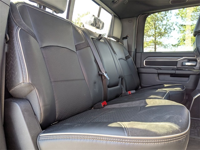 Vehicle image 13 of 43