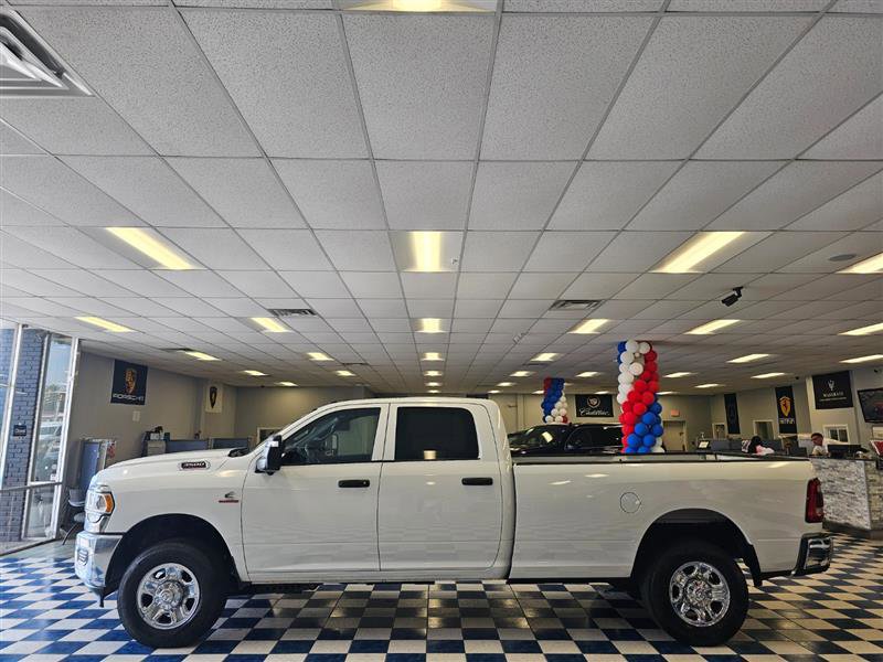 Vehicle image 6 of 25