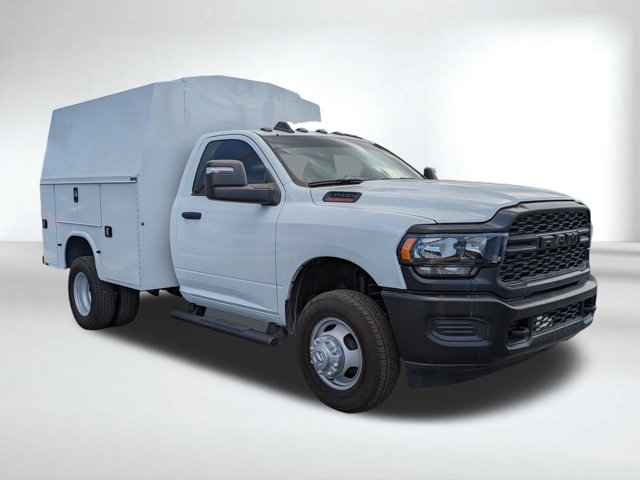 2024 Ram 3500 Tradesman Image 3 of 25