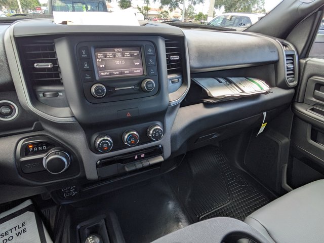 2024 Ram 3500 Tradesman Image 13 of 25