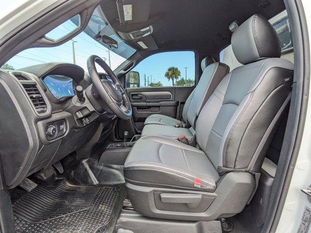 2024 Ram 3500 Tradesman Image 10 of 25