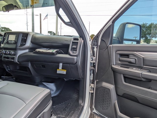 2024 Ram 3500 Tradesman Image 20 of 25