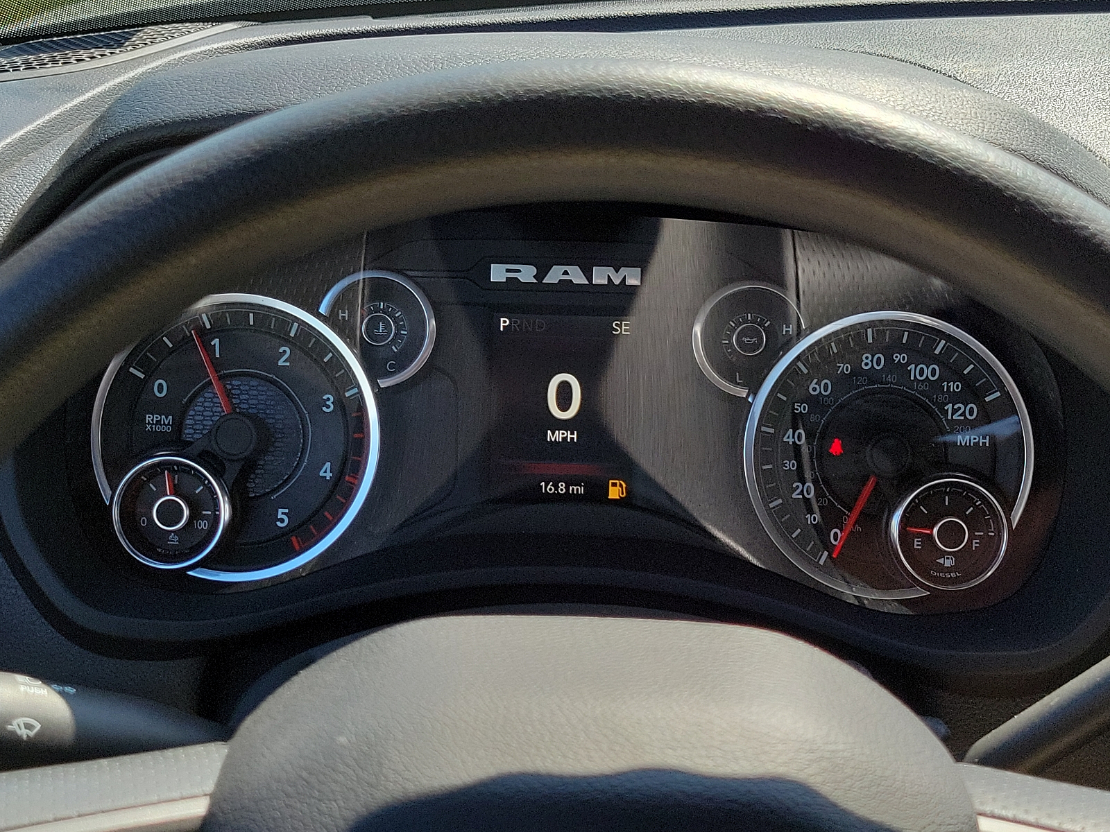 Vehicle image 15 of 19