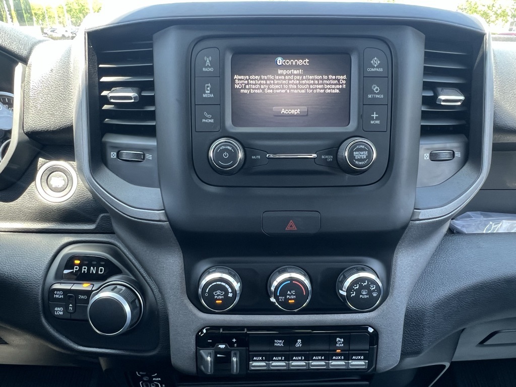 2024 Ram 3500 Tradesman Image 24 of 34