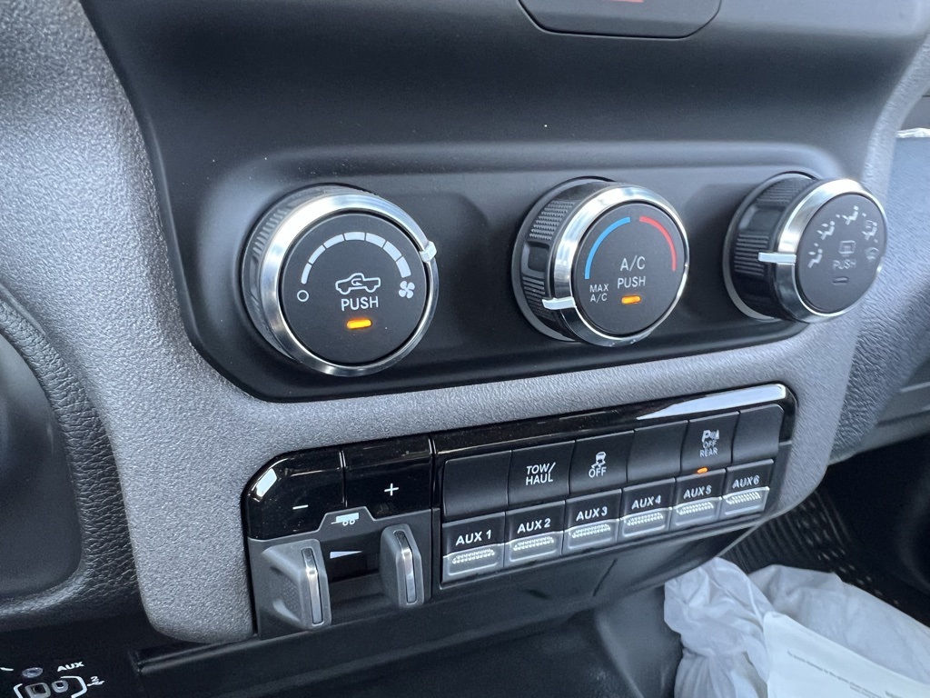 2024 Ram 3500 Tradesman Image 33 of 34