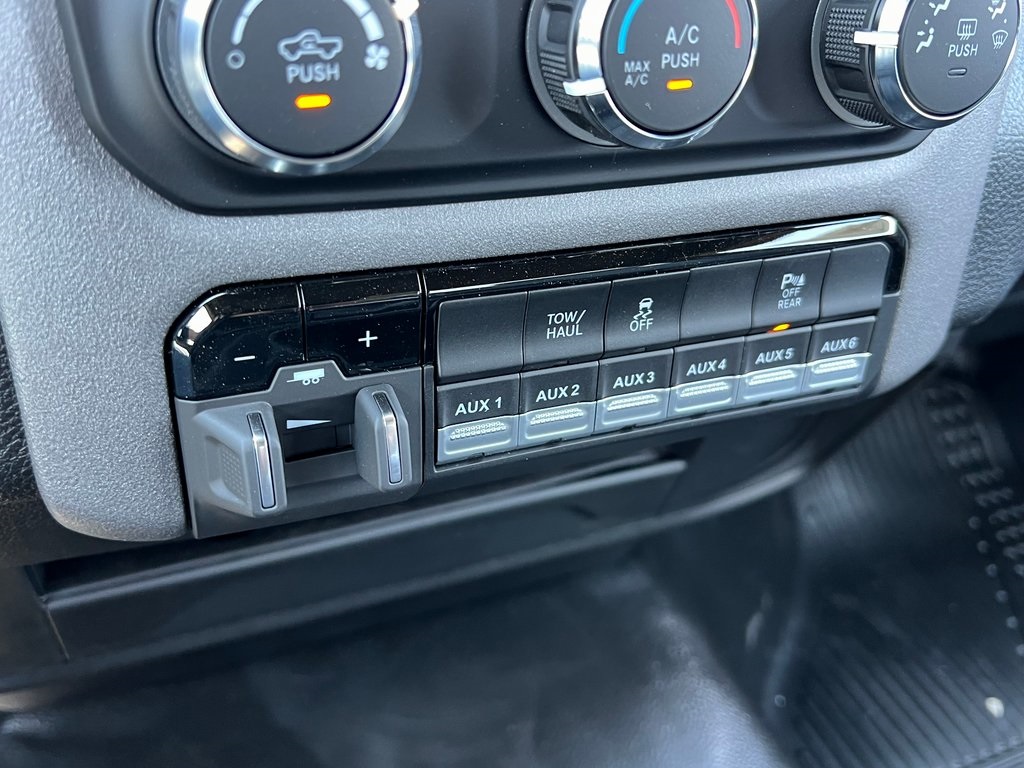 2024 Ram 3500 Tradesman Image 32 of 34