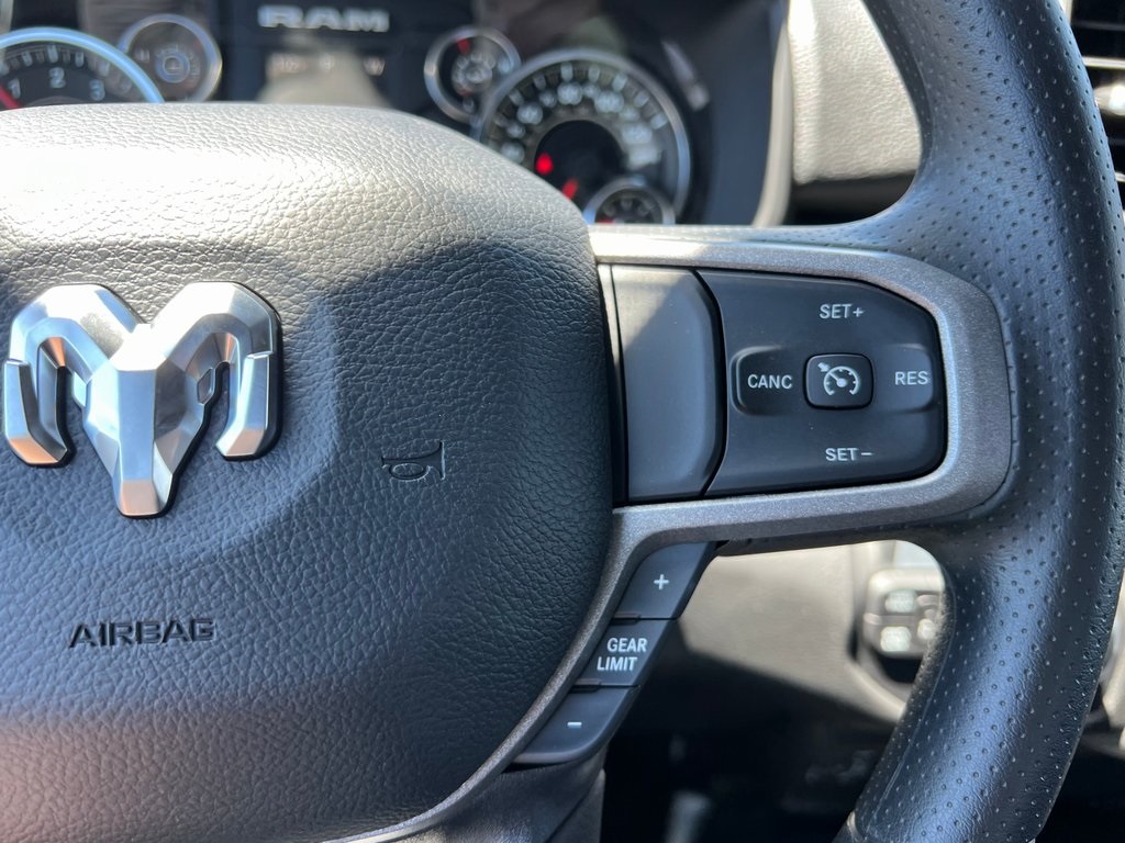 2024 Ram 3500 Tradesman Image 15 of 21