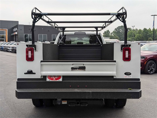Vehicle image 35 of 39