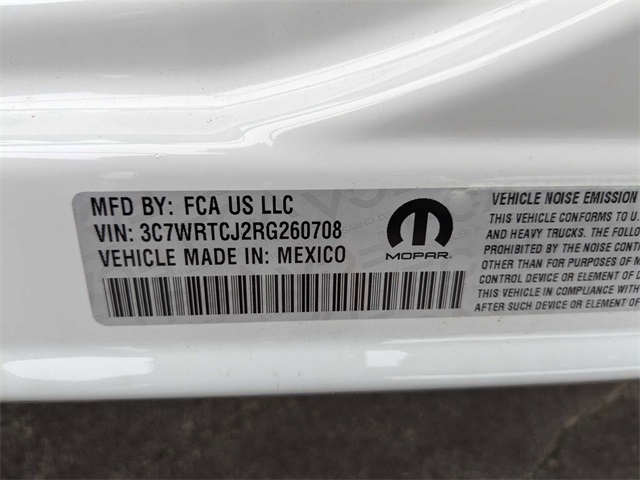 Vehicle image 29 of 39