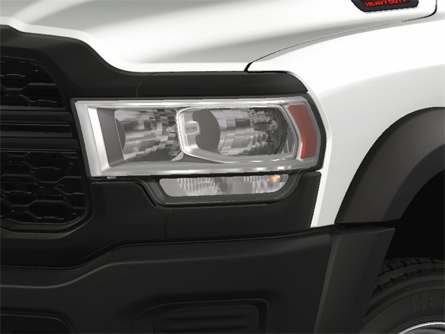 Vehicle image 13 of 27