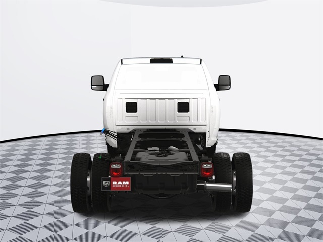 Vehicle image 10 of 27