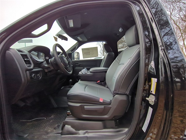 Vehicle image 9 of 9