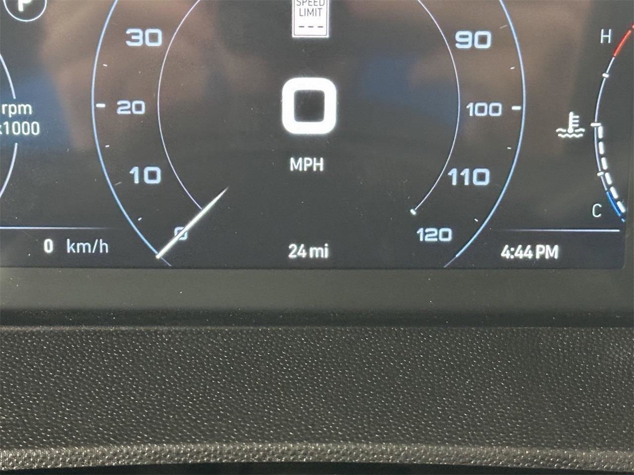 2024 Ram ProMaster Cargo Van SLT+ Image 18 of 34