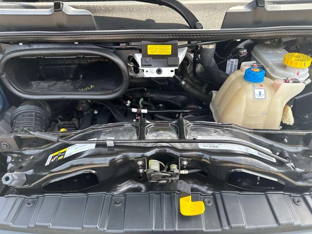 Vehicle image 9 of 36