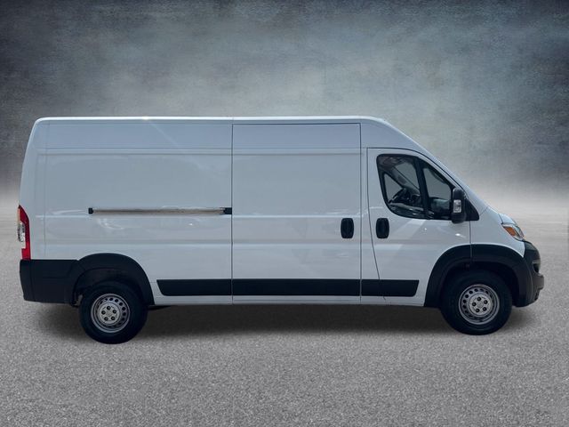 Vehicle image 4 of 36