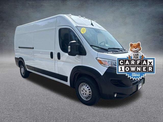 Vehicle image 3 of 36