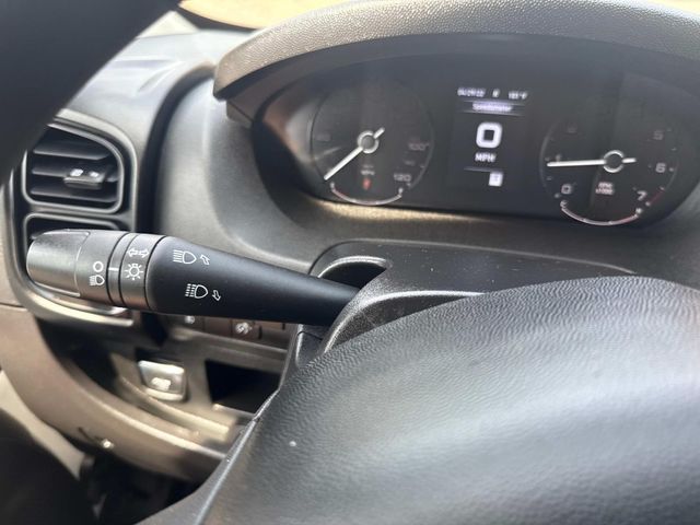 Vehicle image 26 of 36
