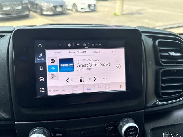 Vehicle image 19 of 36