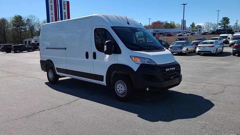 Vehicle image 4 of 53