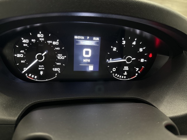 Vehicle image 11 of 23
