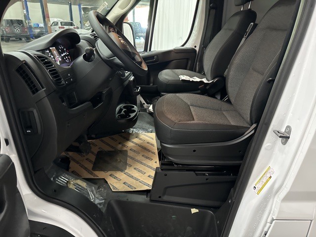 Vehicle image 8 of 23