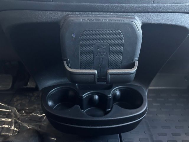 2024 Ram ProMaster Window Van SLT+ Image 28 of 50