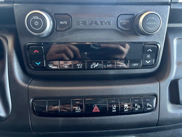 2024 Ram ProMaster Window Van SLT+ Image 30 of 50