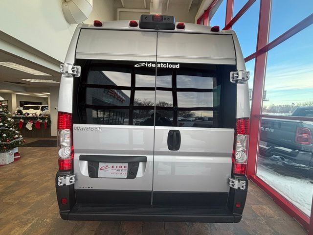 2024 Ram ProMaster Window Van SLT+ Image 7 of 50