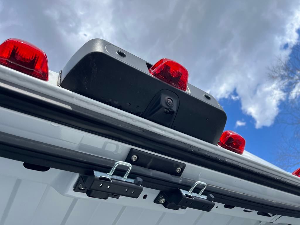 Vehicle image 23 of 39