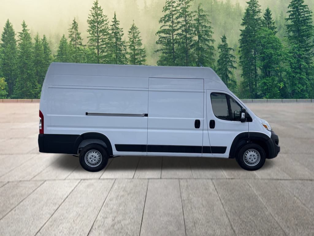 Vehicle image 5 of 39