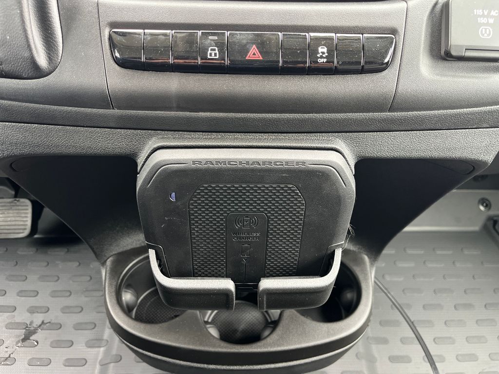 Vehicle image 29 of 35