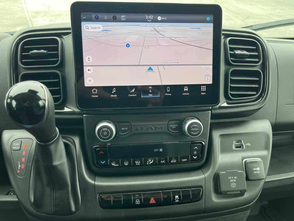 Vehicle image 26 of 35