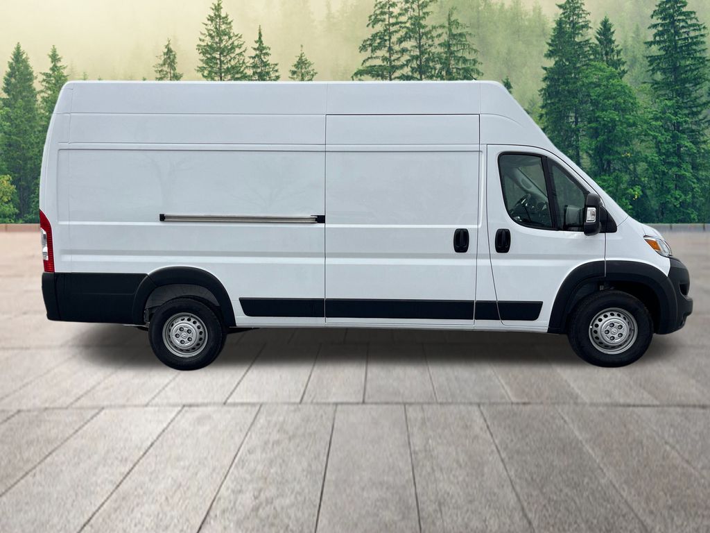 Vehicle image 4 of 35